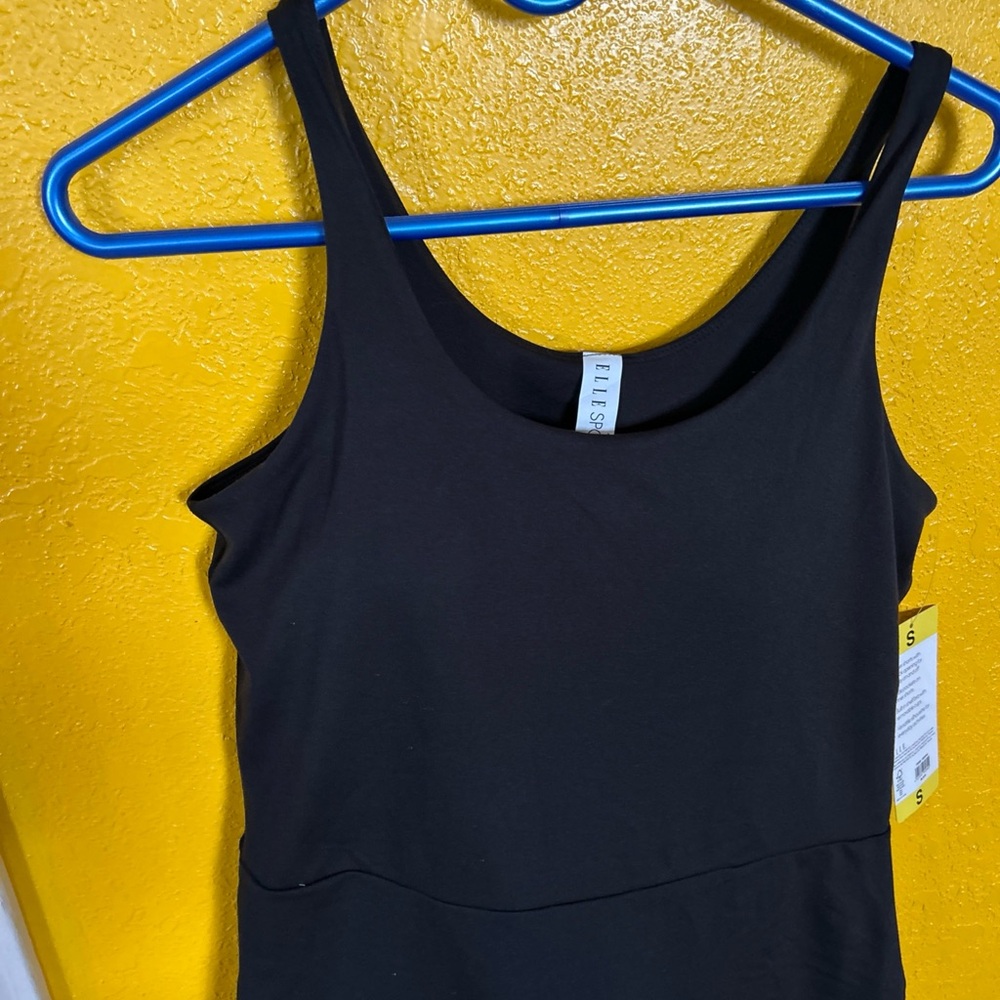 Elle Black Athletic Shorts